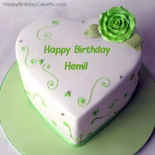 write name on Green Heart Birthday Cake