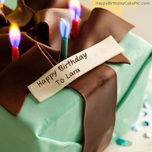 write name on Birthday Gift Cake