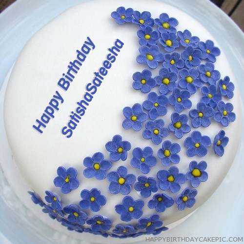 write name on Violet Flowers Birthday Cake