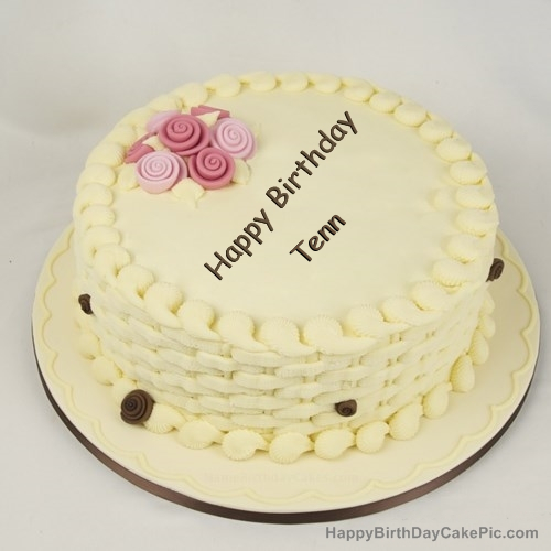 write name on Happy Birthday Cake for Girls